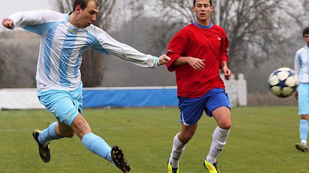 Vraný - Slaný 2:1, pálí slánský Zíma