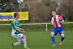 Hostouň (v zeleném) nečekaně padla v Berouně 0:2. 