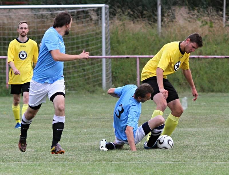 Slavoj na úvod soutěže vyloupil Buštík // SK Buštěhrad - Slavoj Kladno 0:3, III tř. sk.A. okr. Kladno, 2013-4, 23. 8. 2014