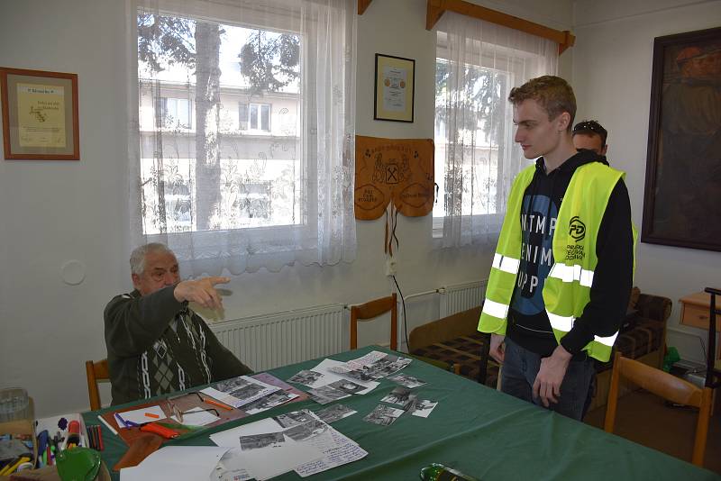 V poslední březnovou sobotu se na vlakovém nádraží ve Slaném i v blízkém okolí konal Den Cyklohráčku.