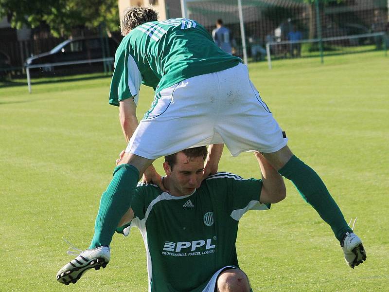 Sokol Hostouň - Sokol Tuchoměřice 3:1 , utkání I.B, tř.sk.B, 2009/10, hráno 6.6.2010 - 24.k.