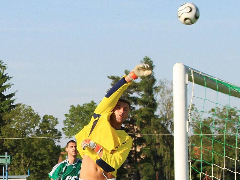 Sokol Hostouň - Sokol Tuchoměřice 3:1 , utkání I.B, tř.sk.B, 2009/10, hráno 6.6.2010 - 24.k.