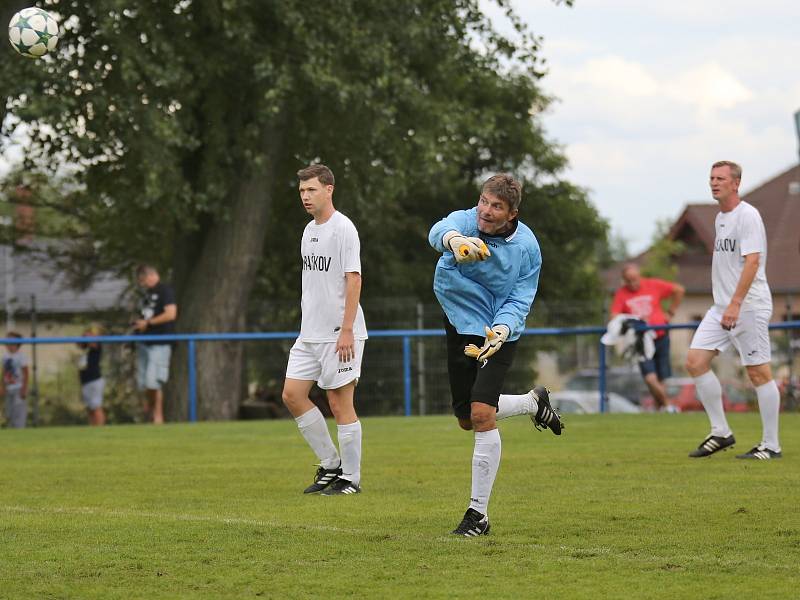 SK Braškov - Internacionálové ČR 3:2. Oslavy 90 let fotbalu na Braškově 