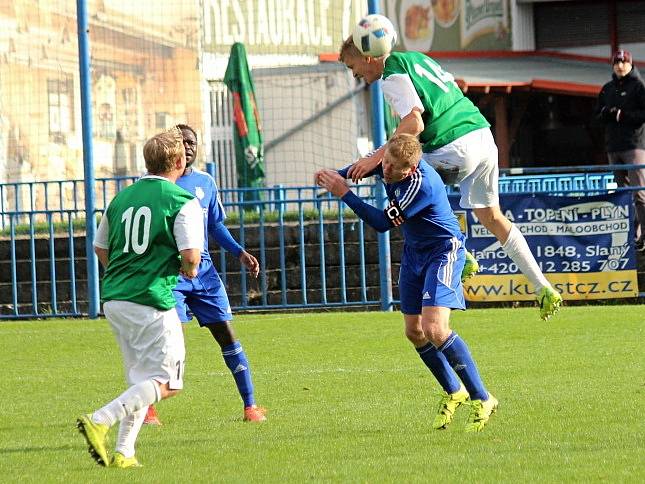 Slaný (v modrém) porazilo doma Lhotu 1:0. 