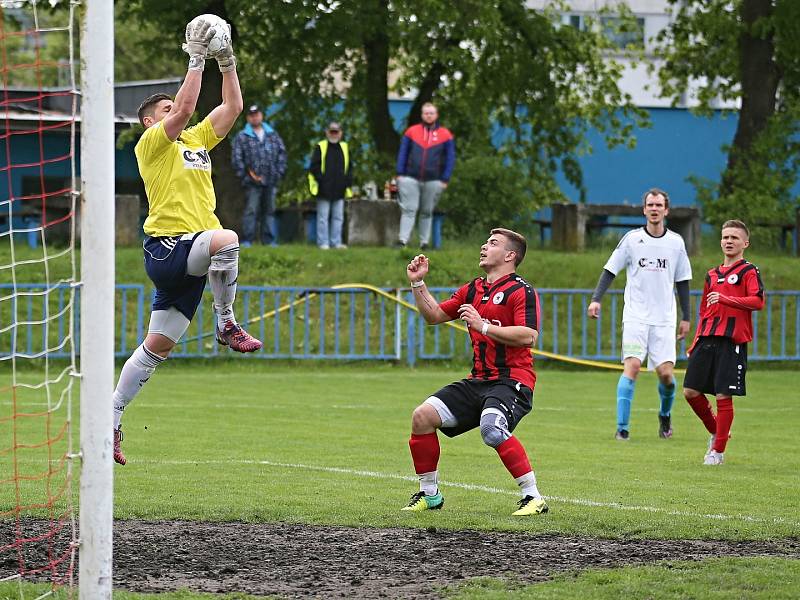 Jakub Šimůnek zařídil výhru hostí // Novoměstský Kladno - Švermov 0:1 (0:1), OP Kladno, 12. 5. 2019