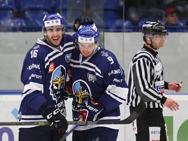 Rytíři přejeli Benátky, diváci se dočkali hokejové radosti // Rytíři Kladno – HC Benátky 7:2, WSM liga LH, 10. 10  2015