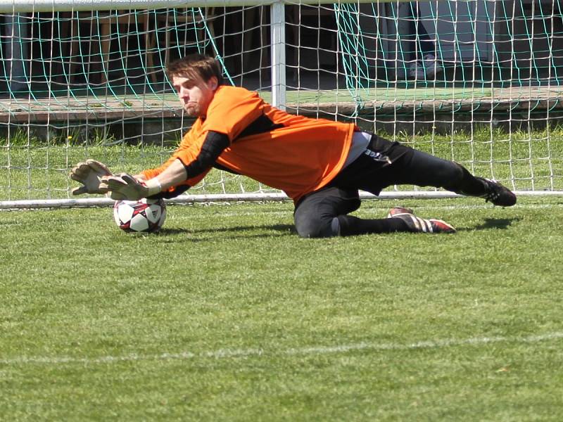 Sokol Lidice B - Sokol Bratronice 3:2 pk, IV.tř. sk.A, okr. Kladno, 20. 4. 2014