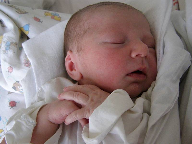 Kateřina Zemanová, Kladno,20. 5. 2008, váha 3,27 kg, míra 51 cm,rodiče Jana Brůchová a Václav Zeman (porodnice Kladno).