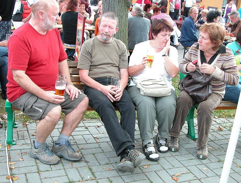 Sobotní kulinářský jarmark a vzpomínka na Masaryka v Lánech.