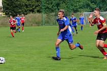 Mladší dorost SK Kladno (v modrém) zahrál proti Chrudimi dobře, ale nedával góly a podlehl 0:1.