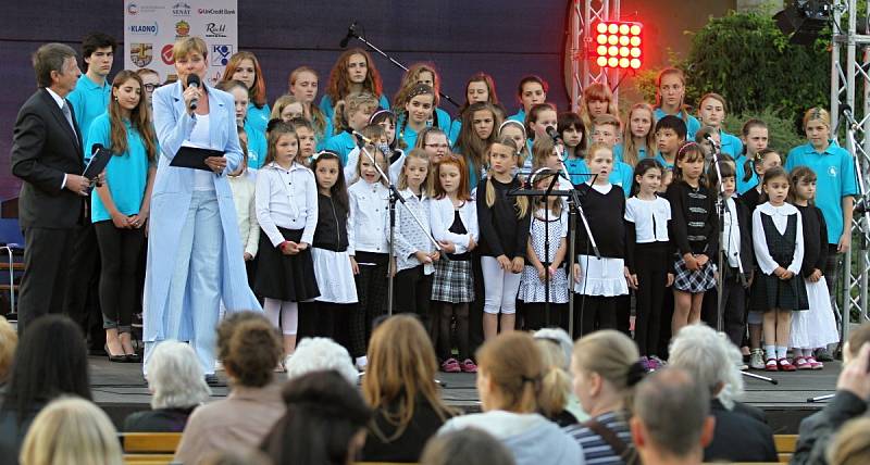 Vzpomínce předcházel koncert POCTA SLAVNÝM ČECHŮM // Pietní vzpomínka k 72. výročí vyhlazení obce Lidice