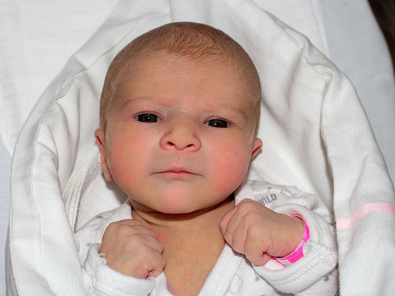 MONIKA TOMANOVÁ, SLANÝ. Narodila se 26. července 2020. Po porodu vážila 2,72 kg a měřila 47 cm. Rodiče jsou Veronika Frycová a Zdenek Toman. (porodnice Slaný)