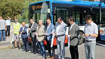 Slavnostní spuštění integrované dopravy ve Slaném se uskutečnilo za přítomnosti představitelů kraje, měst, dopravních společností i občanů Slaného ve čtvrtek.