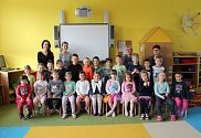 Předškoláci z lánské mateřské školy pod vedením učitelek Jany Slavíkové, Barbory Rovné, Ivy Suchopárkové a Evy Jarošové.