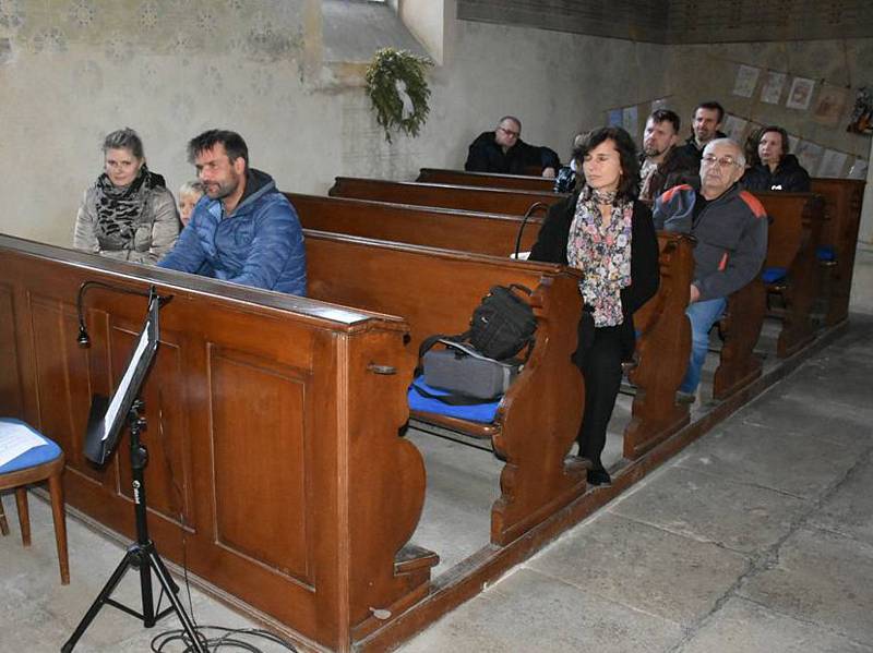 Obecenstvo slyšelo známé i méně známé písně z Čech i zahraničí.