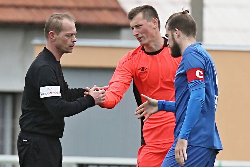 SK Hřebeč - Sokol Nespeky 0:1, Pen: 1:3, KP, 4. 5. 2019