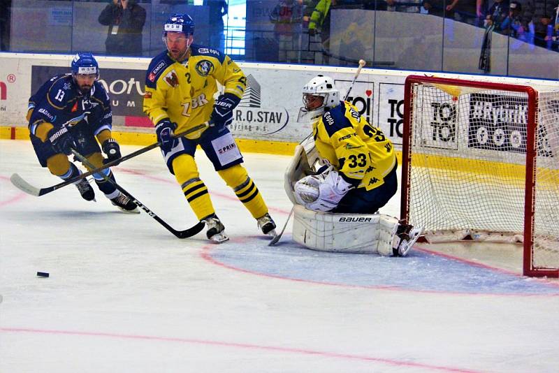 Kladno (v modrém) přivítalo doma vedoucí tým WSM ligy - Přerov. 