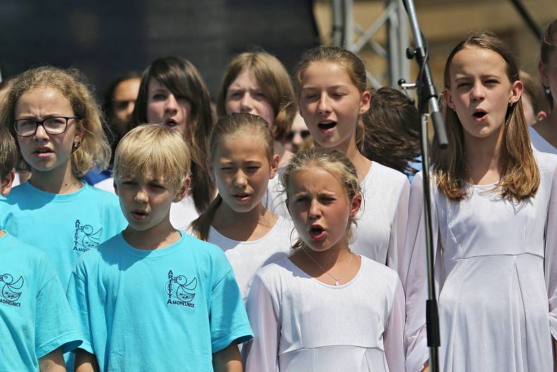 Pietní akt k 76. výročí vyhlazení obce Lidice