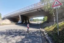 Rekonstrukce krajského mostu v Kladně ve Slánské ulici.