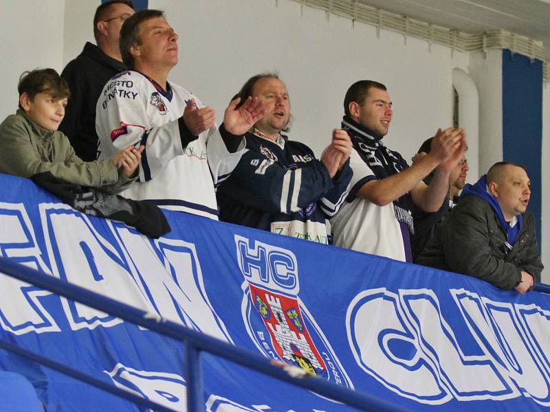 Rytíři přejeli Benátky, diváci se dočkali hokejové radosti // Rytíři Kladno – HC Benátky 7:2, WSM liga LH, 10. 10  2015