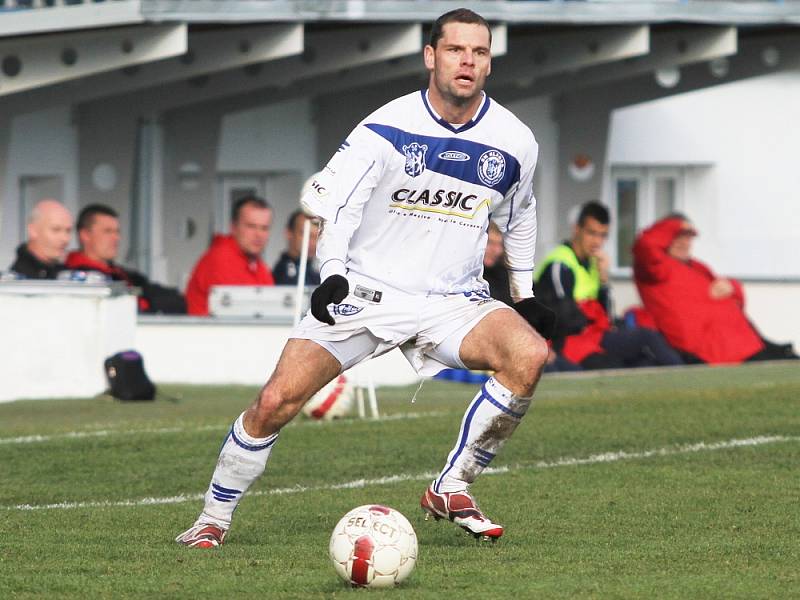 ČFL: Podzimní část zakončili kladenští borci důležitou tříbodovou výhrou. // SK Kladno - MFK Chrudim 2:0, hráno 24. 11. 2012