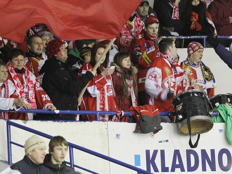 Rytíři zdolali Slavii nejtěsnějším výsledkem 1:0 a snižují čtvrtfinálový souboj na 1:2, hráno 14. 3. 2013