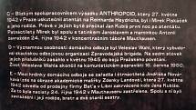 Lidičtí a členové kladenské obce legionářské se poklonili památce výsadkářů operace Silver A.