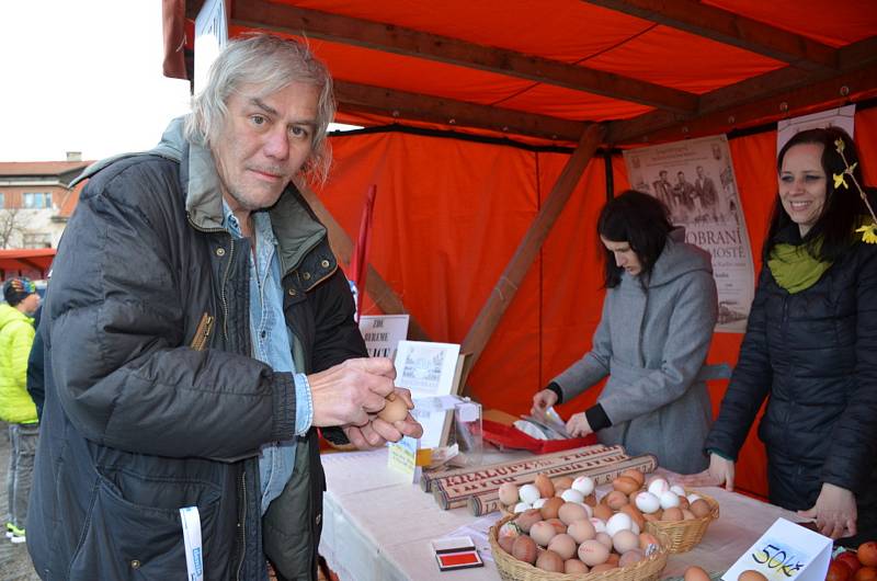 Vajíčkobraní aneb největší světové tvrdovaječnické slavnosti ve Velvarech.