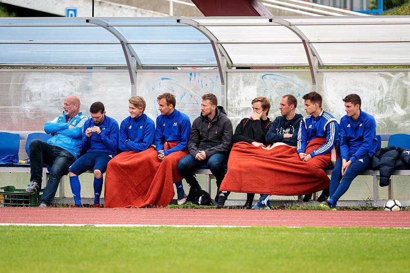 Fotbalová příprava: Kladno (v bílém) nečekaně vyhrálo na hřišti SK Slaný vysoko 7:1.