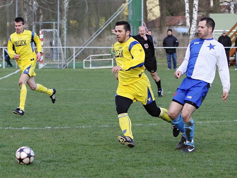 Družec - Hrdlív  0:1 , utkání OP okr. Kladno, 2011/12, hráno 7.4.2012