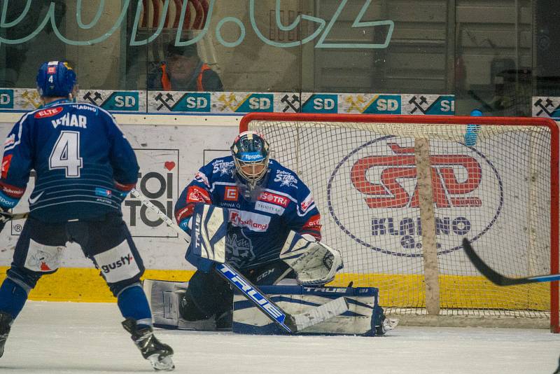 Kladno získalo aspoň bod, ale po pár vteřinách prodloužení padlo 3:4. (16.1.2022). Landon Bow