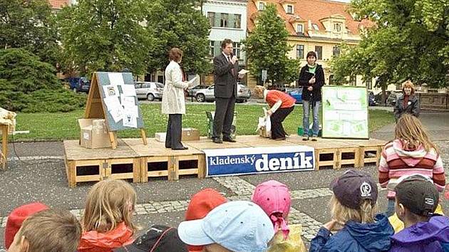 Vyhlášení výsledků čtenářské soutěže se uskuteční ve středu od 14 hodin na Masarykově náměstí ve Slaném.