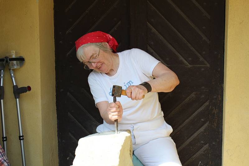 V Národopisném muzeu Slánska v Třebízi se uskutečnilo ukončení letošních Dnů lidové architektury.