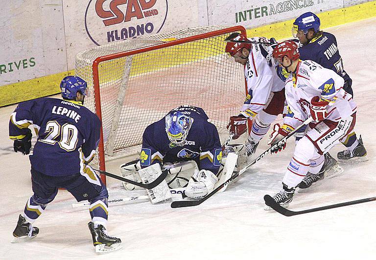 Rytíři Kladno - HC Třinec 4 : 3, 46. kolo ELH 2011-12, hráné 3.2.12