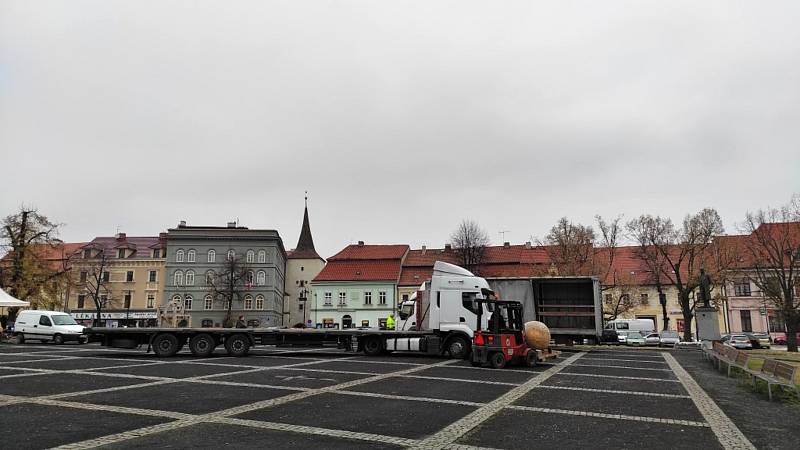 Brána ve Slaném zatím zůstává, z pěší zóny ale patrně zmizí.