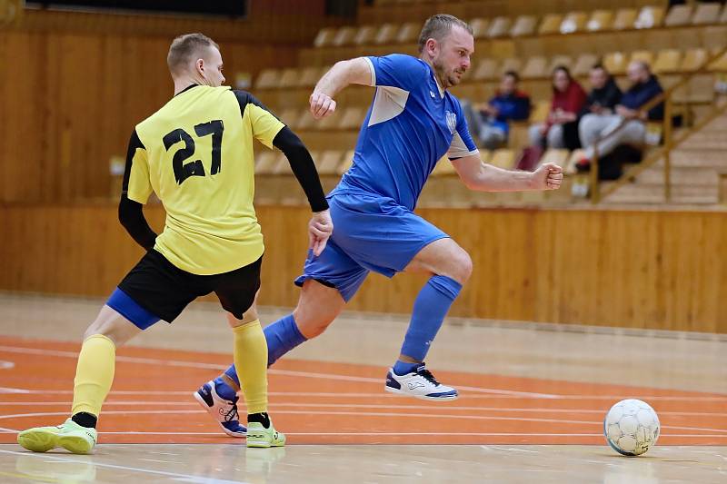 Futsal II. liga západ - Kladno - Ústí nad Labem 2:6.