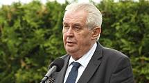 Hlavní projev přednesl prezident České republiky Miloš Zeman // Pietní vzpomínka k 74. výročí vyhlazení obce Lidice se konala 11. června 2016