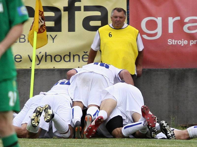 SK Kladno - Banik Sokolov 3:3 (2:0)  , utkání 29.k. 2. ligy 2010/11, hráno 4.6.2011