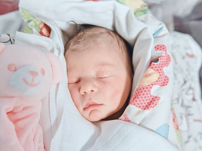 Melanie Krejčíková, 4.3.2023, 3030 g, 47 cm, Milovice