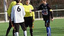 SK Kladno (v černém) přehrál Čížovou jasně 3:0. 