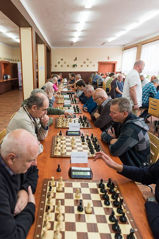 Šachový turnaj ve Velvarech.