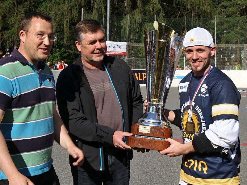 Kladno je mistrem! // HBC ALPIQ Kladno - HBC Autosklo-H.A.K. Pardubice 2:0, 31. 5. 2014