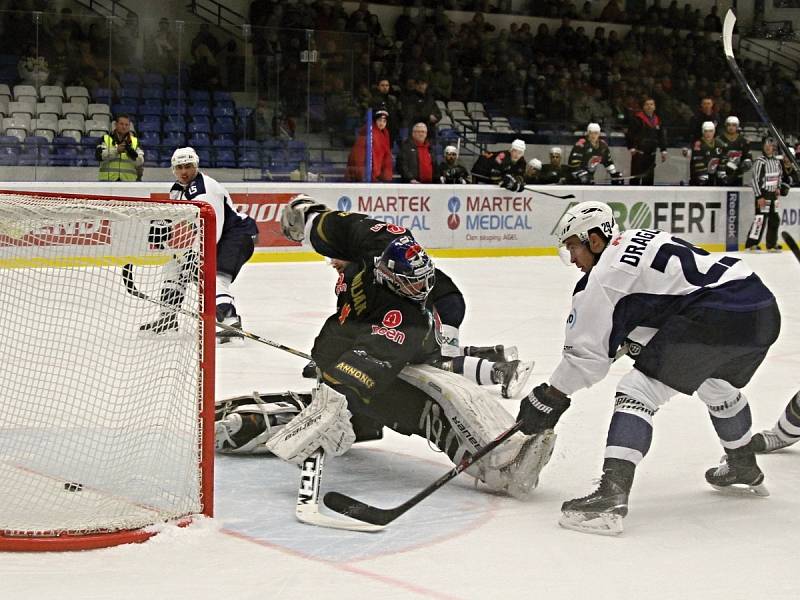 Rytíři se sklonili před piráty... // Rytíři Kladno – Piráti Chomutov 4:6, 1. liga LH 2014-15, 2. 2. 2015