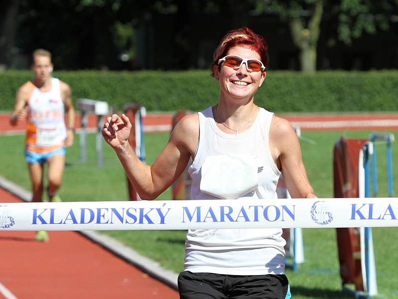 Regina Procházková (Spartak Praha 4) zvítězila v kategorii žen časem 3:12:47 // Kladenský maratón 2013