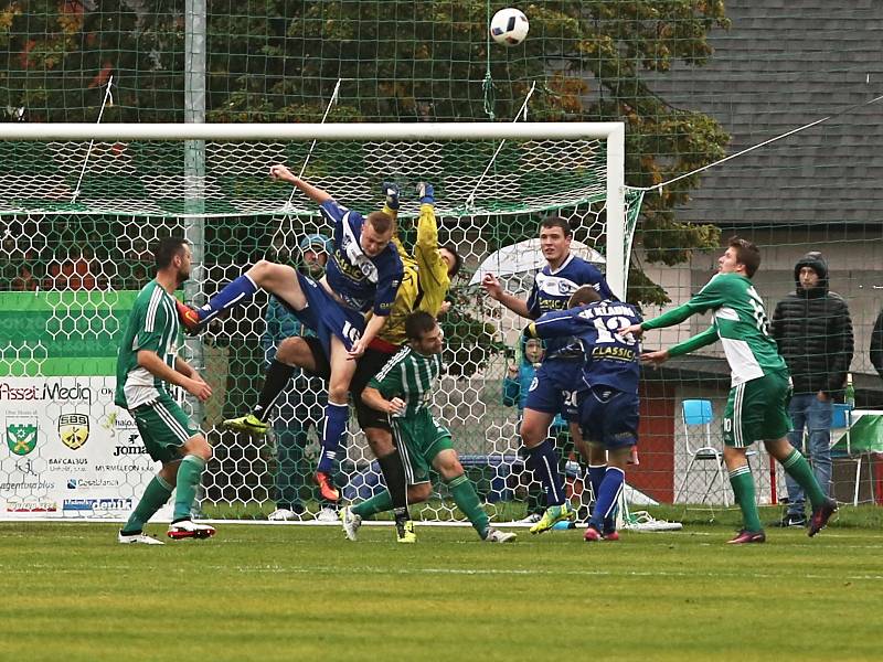 Hostouň potrápilo počasí a hlavně efektivní soupeř / Sokol Hostouň - SK Kladno 1:3, Divize, 8. 10. 2017 