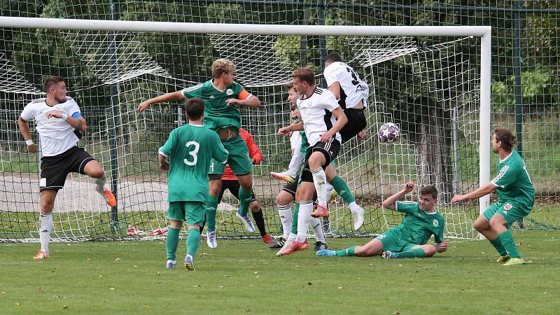 SK Hřebeč - TATRAN SEDLČANY 2:1 (1:1), KP 10. 9. 2022