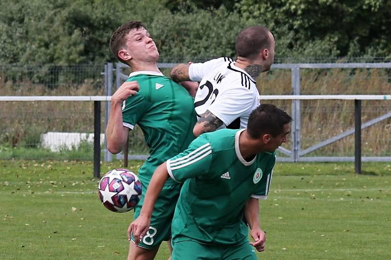 SK Hřebeč - TATRAN SEDLČANY 2:1 (1:1), KP 10. 9. 2022