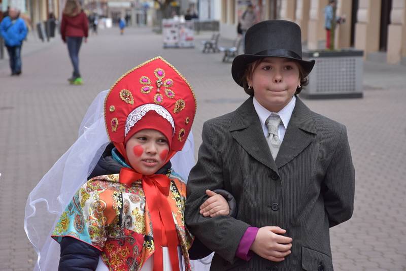 Masopust Základní školy ve Vašatově ulici v Kladně, 2020.