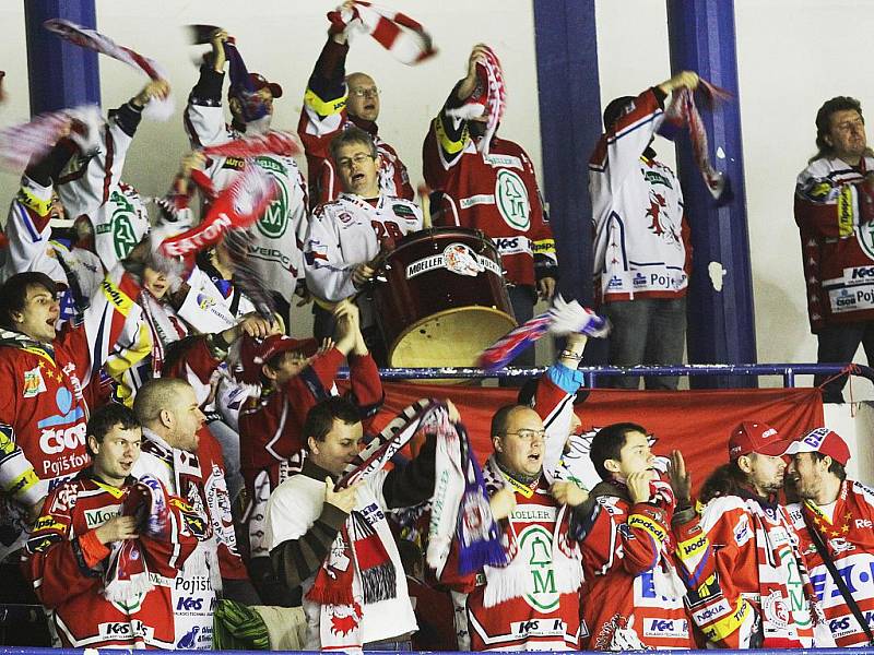 Rytíři Kladno - HC Pardubice 4:2,  ELH 2011/12, hráno 30.11. 2011