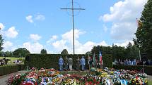V Lidicích došlo k uctění památky obětí lidické tragédie, následně byla také zahájena celostátní přehlídka dětských pěveckých sborů Světlo za Lidice.